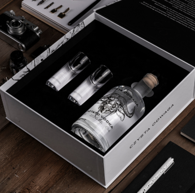 Jak wybrać elegancki prezent dla klienta biznesowego?